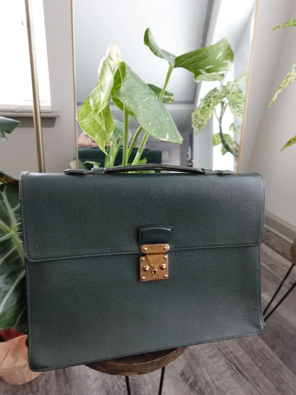 Vintage Louis Vuitton Green Taiga LV Business Bag